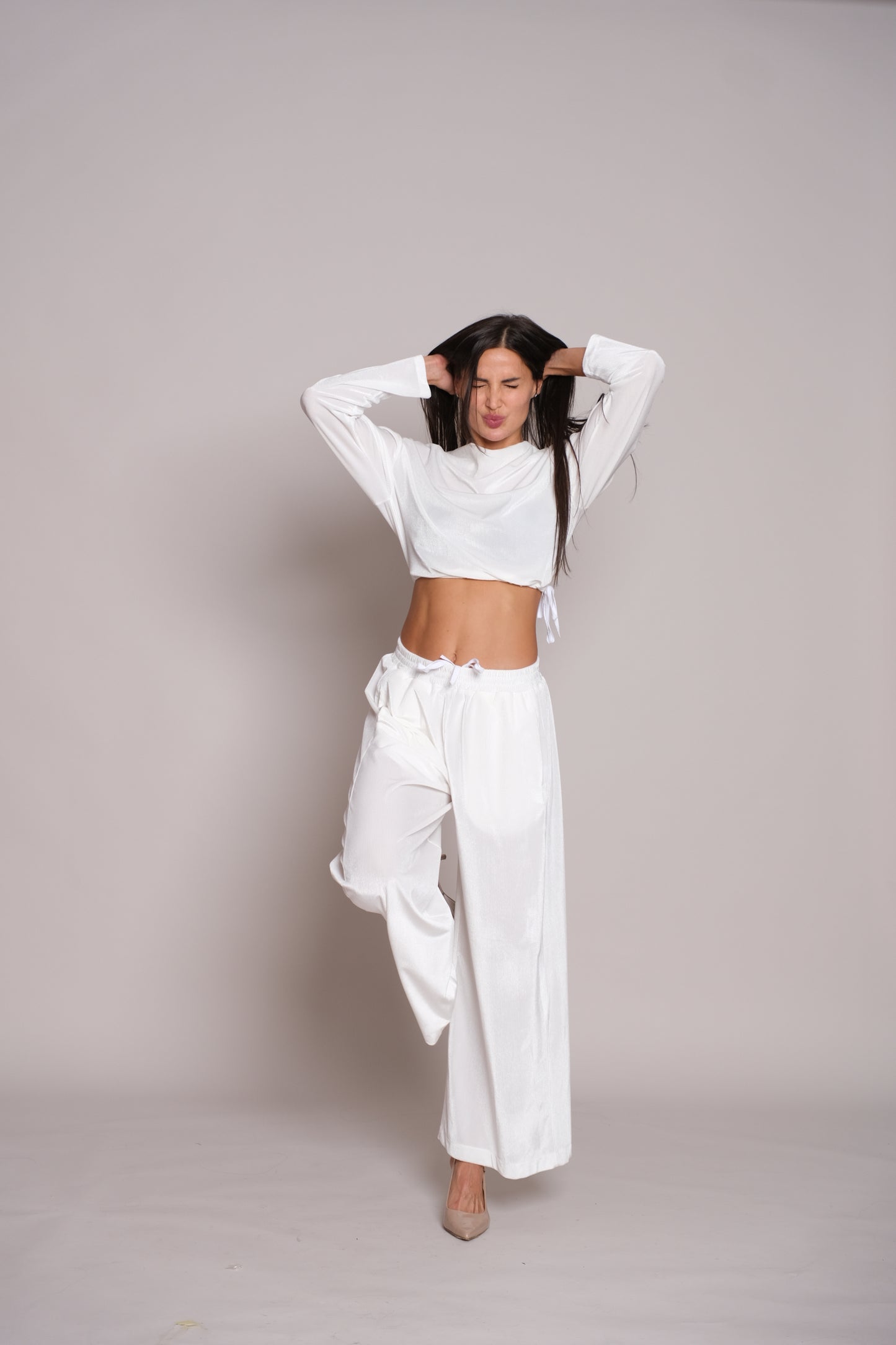 Velora Top Pure White